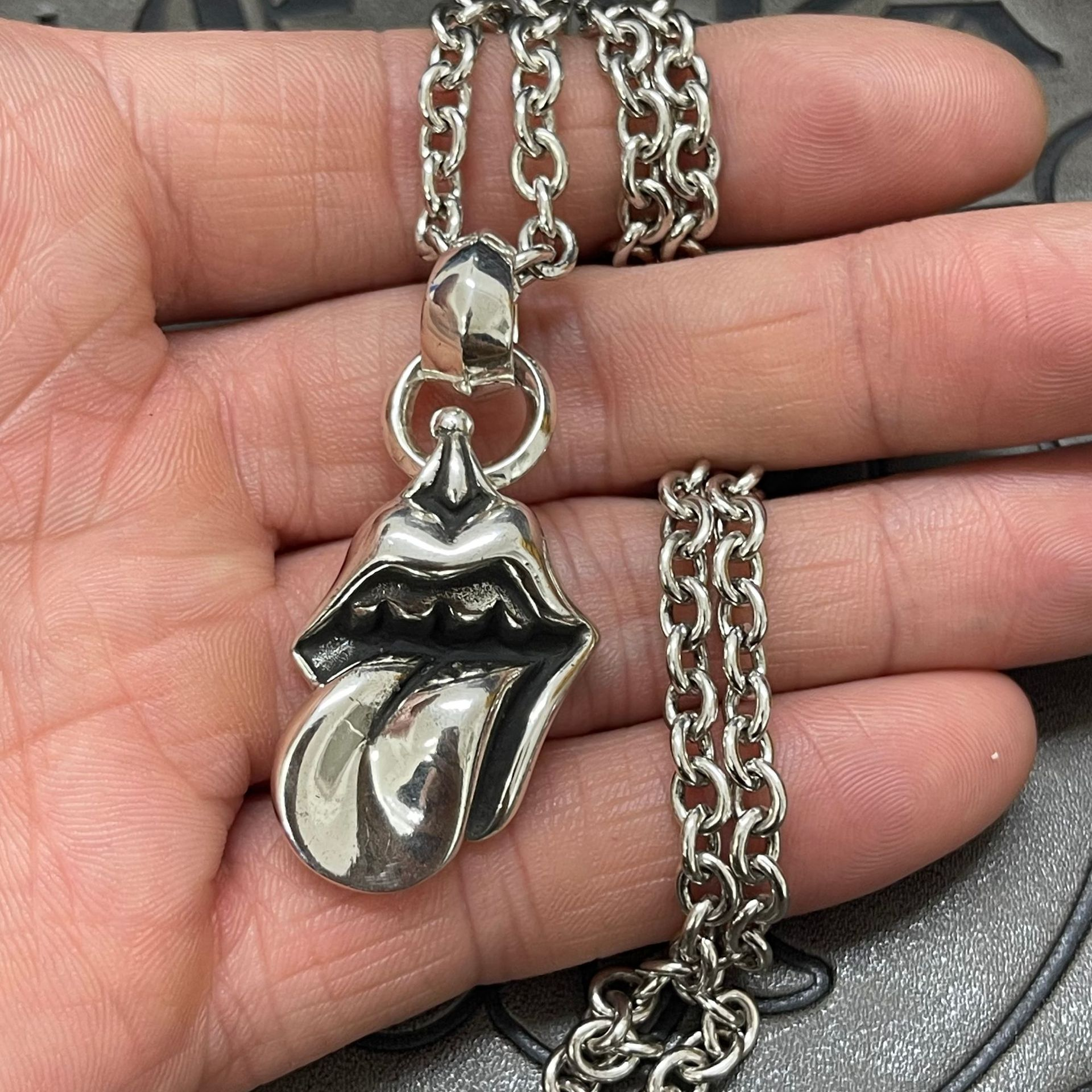 Punk Hip-hop Thai Silver Vintage Large Double Ring Big Tongue Necklace Fashion Statement Sweater Chain